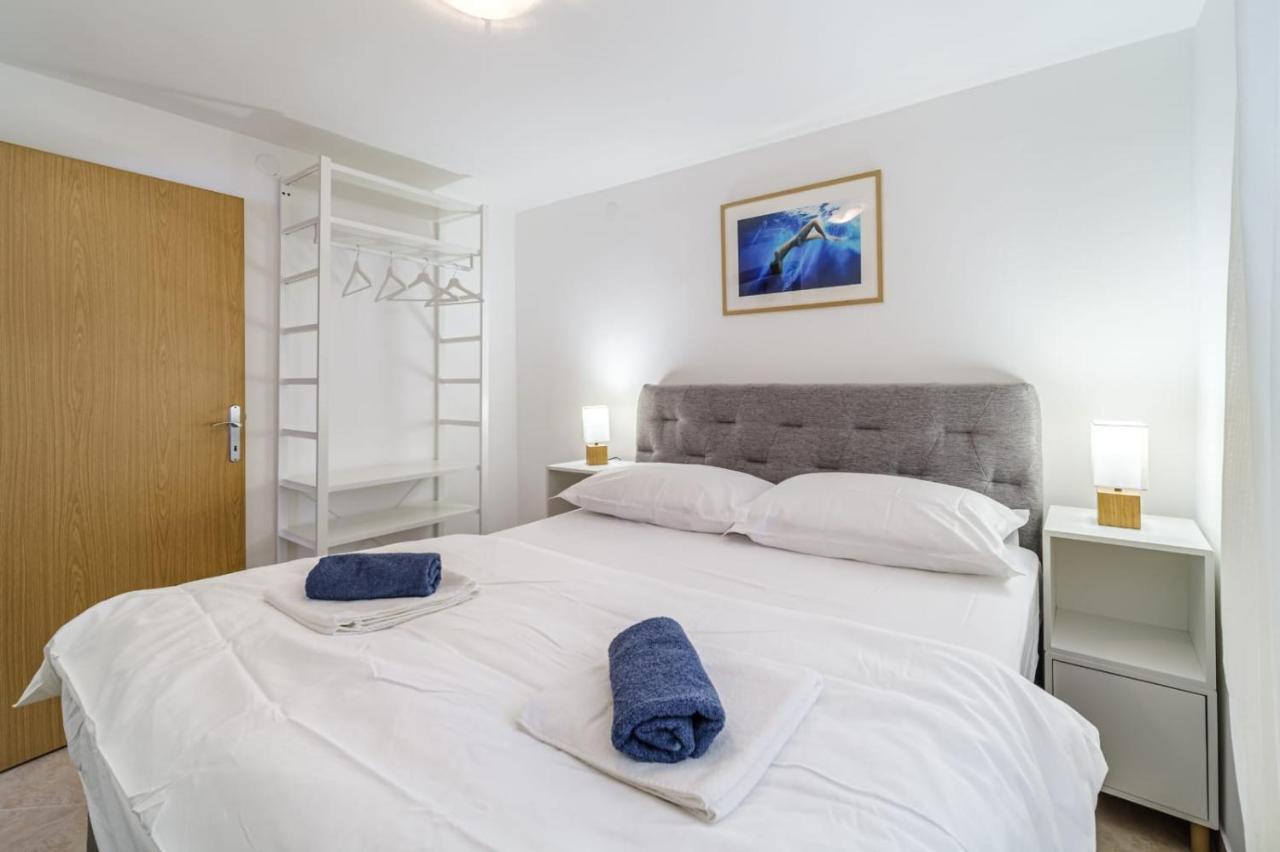 Apartmani P&S Supetar Exterior photo